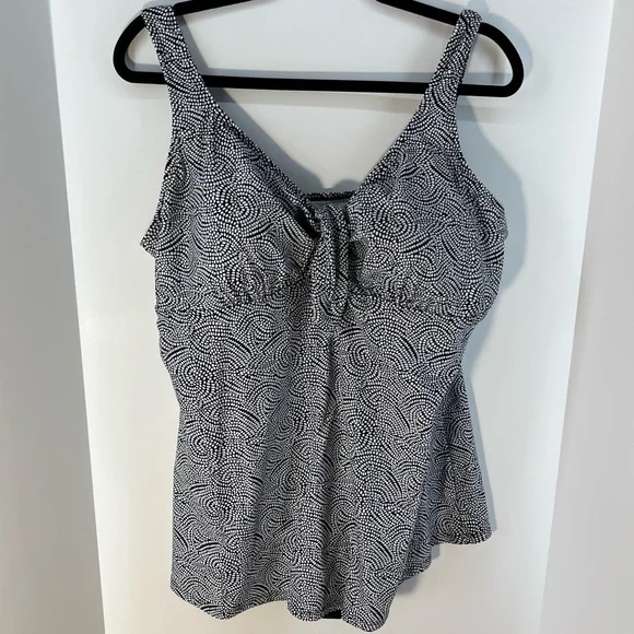 Alisha Levine Black with White Dots Swim Top Size 20W (Women's) - Picture 1 of 8